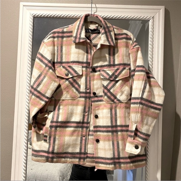 Zara Shacket - Picture 1 of 2